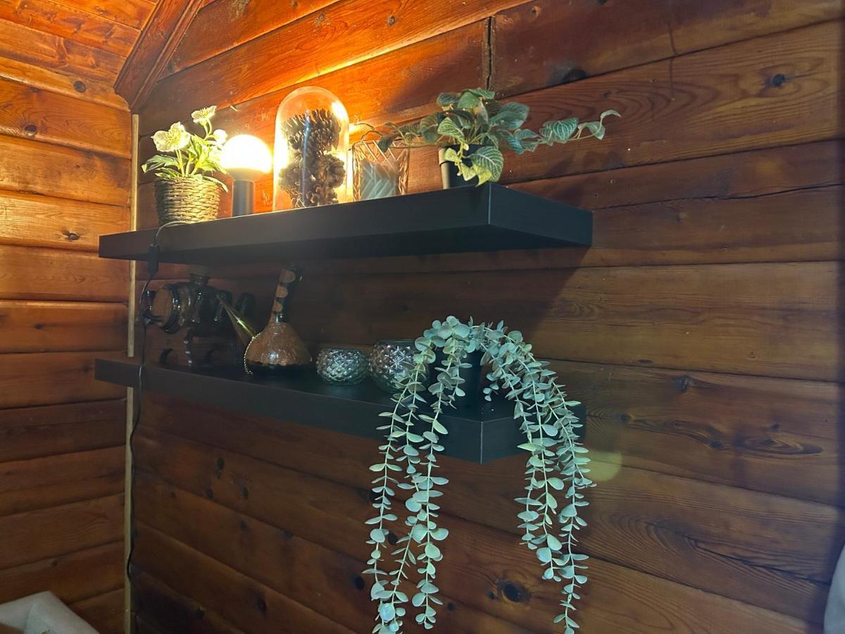 Beautiful Cabin By Mjosa. Villa Stange Bagian luar foto