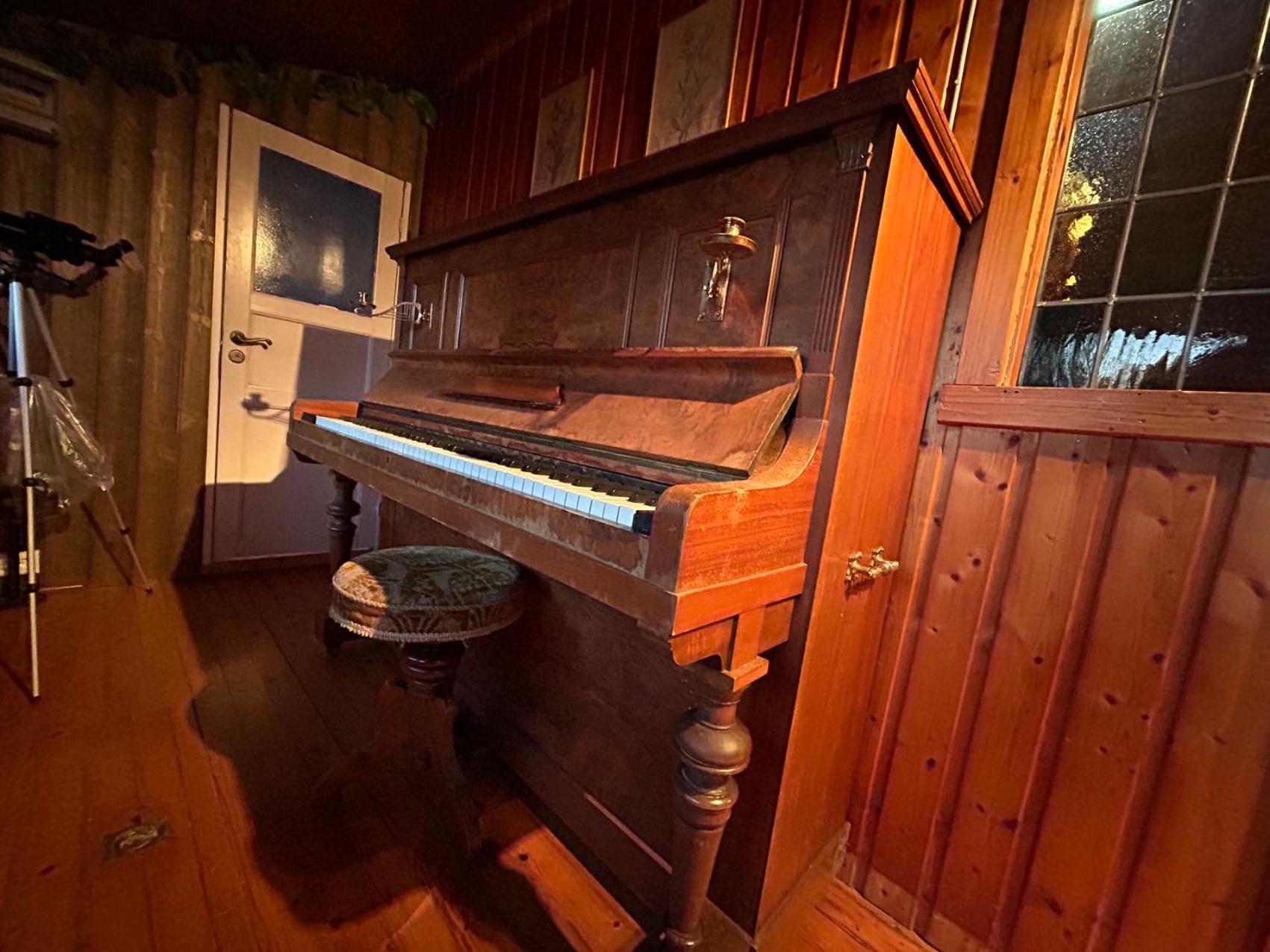 Beautiful Cabin By Mjosa. Villa Stange Bagian luar foto